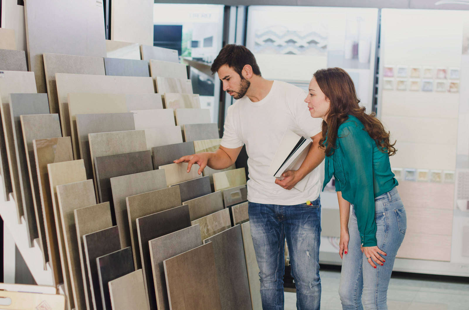 Customers choosing flooring samples with BPS